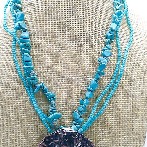 Multi-strand Turquoise-Colored Beaded Necklace LG Silver-tone Hammered Pendant - Picture 4 of 16